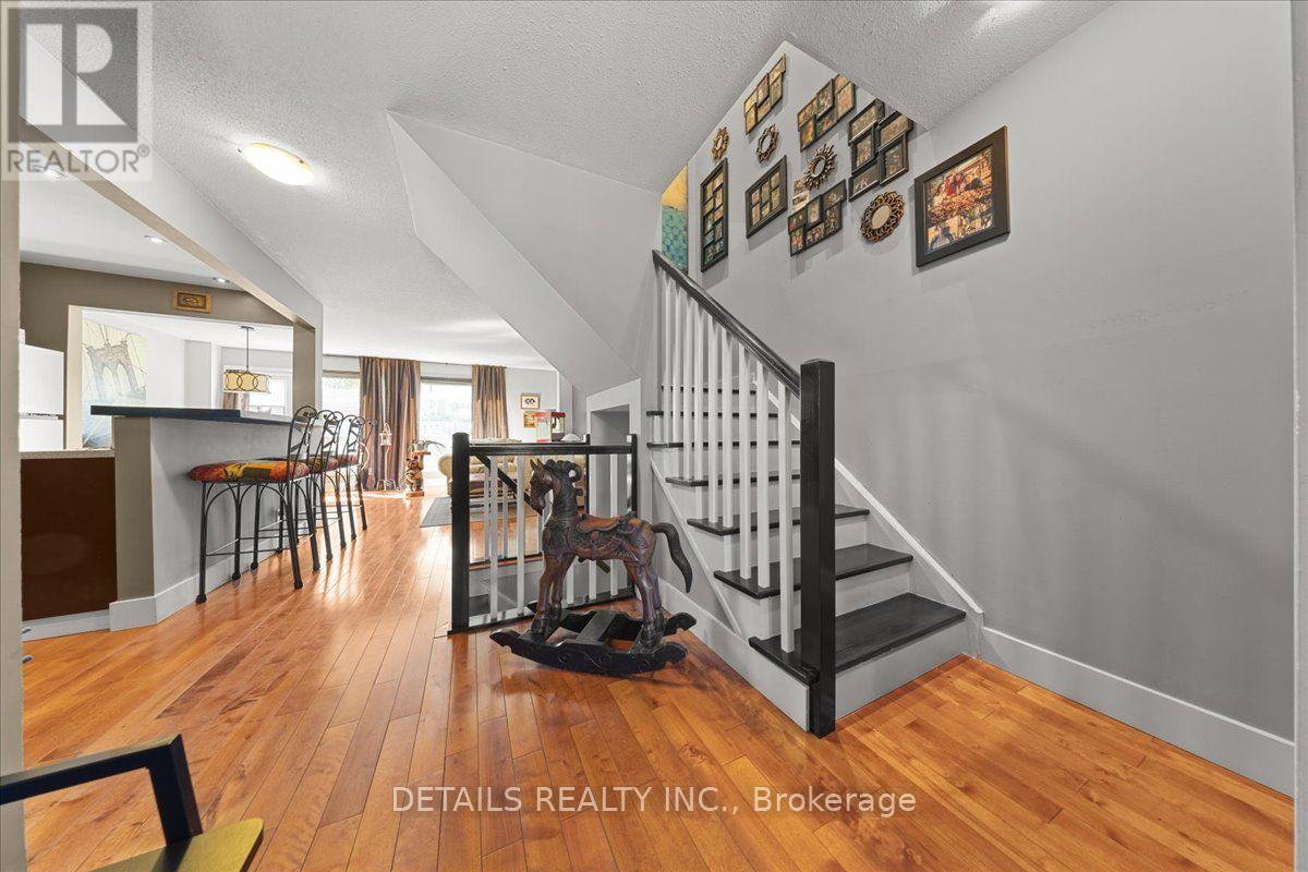 156 BIRCH HILL PRIVATE - 16