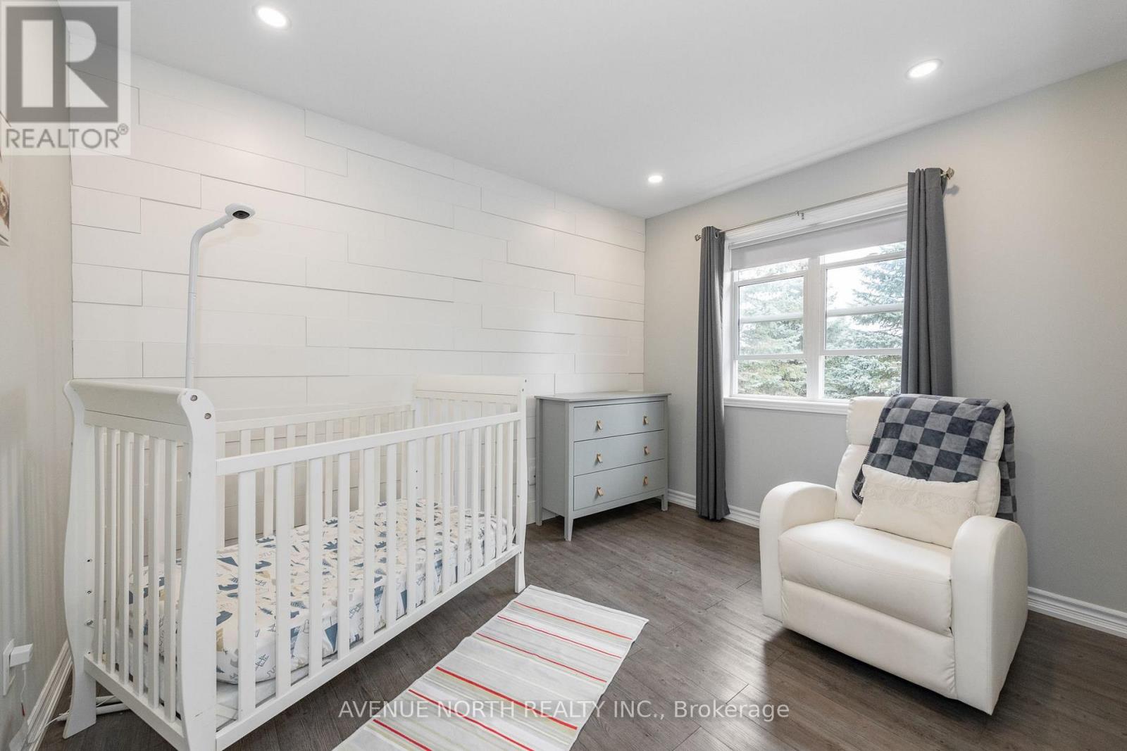 89 SILVERLACE PRIVATE - Image 23