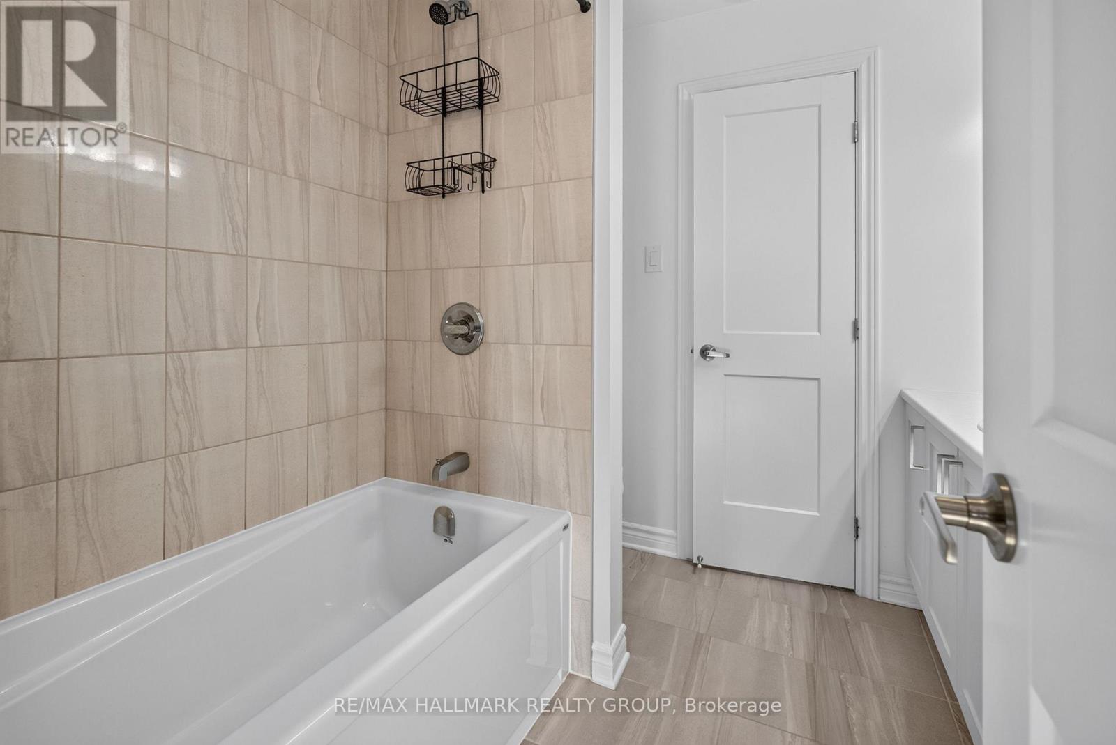 149 MINIKAN STREET - Image 41