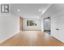 Foyer - 1 - 4271 Fifth Avenue, Niagara Falls, ON L2E4R1 Photo 7