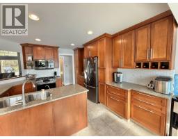 1912 Crystal Street, Quesnel, BC V2J4R8 Photo 17