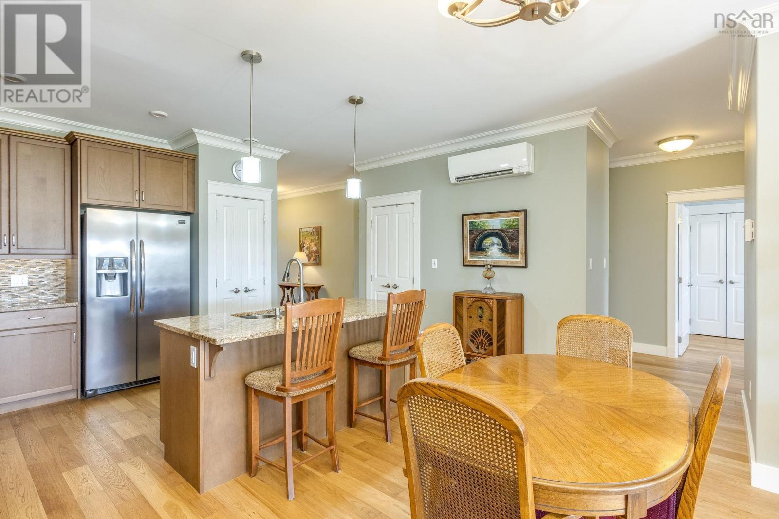 20 Mackinnnon Court - 10
