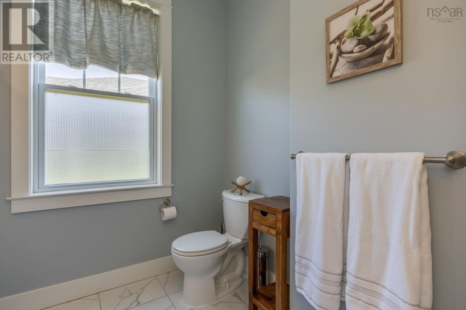 20 Mackinnnon Court - Image 32