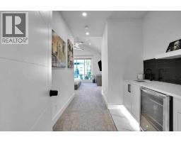 5pc Bathroom - 1111 43 Street Sw, Calgary, AB T3C2A1 Photo 13