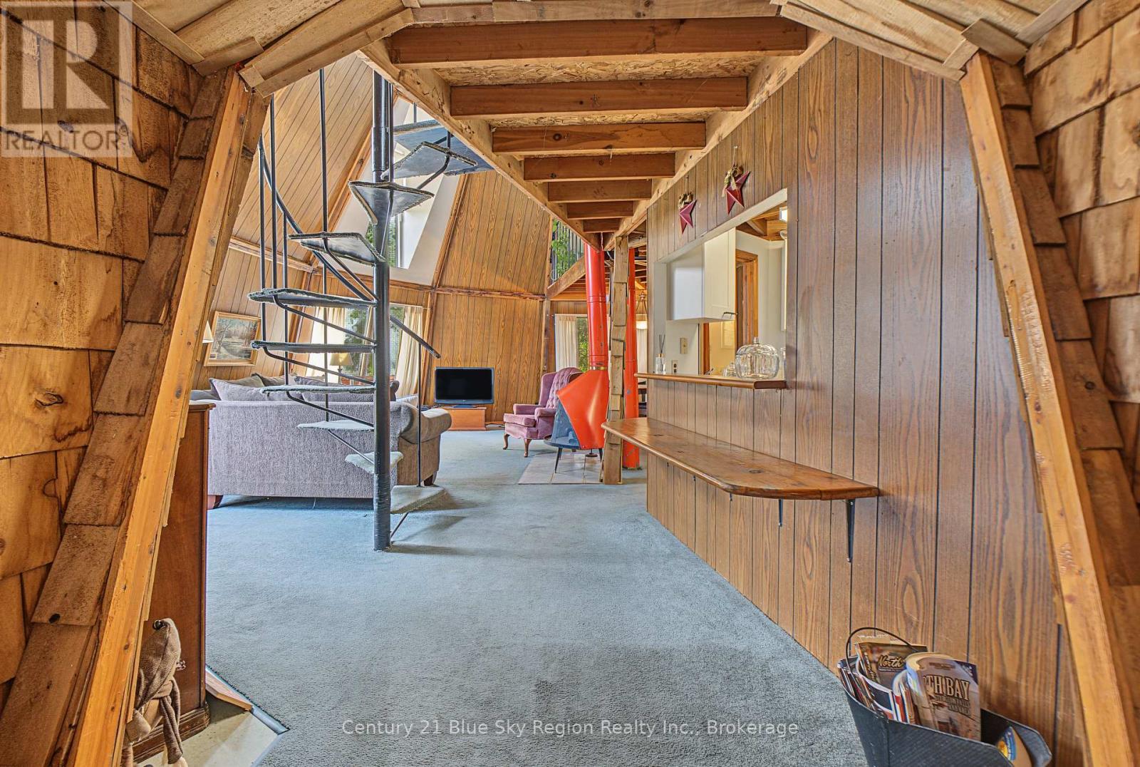 861 PINECREEK ROAD S - Image 23