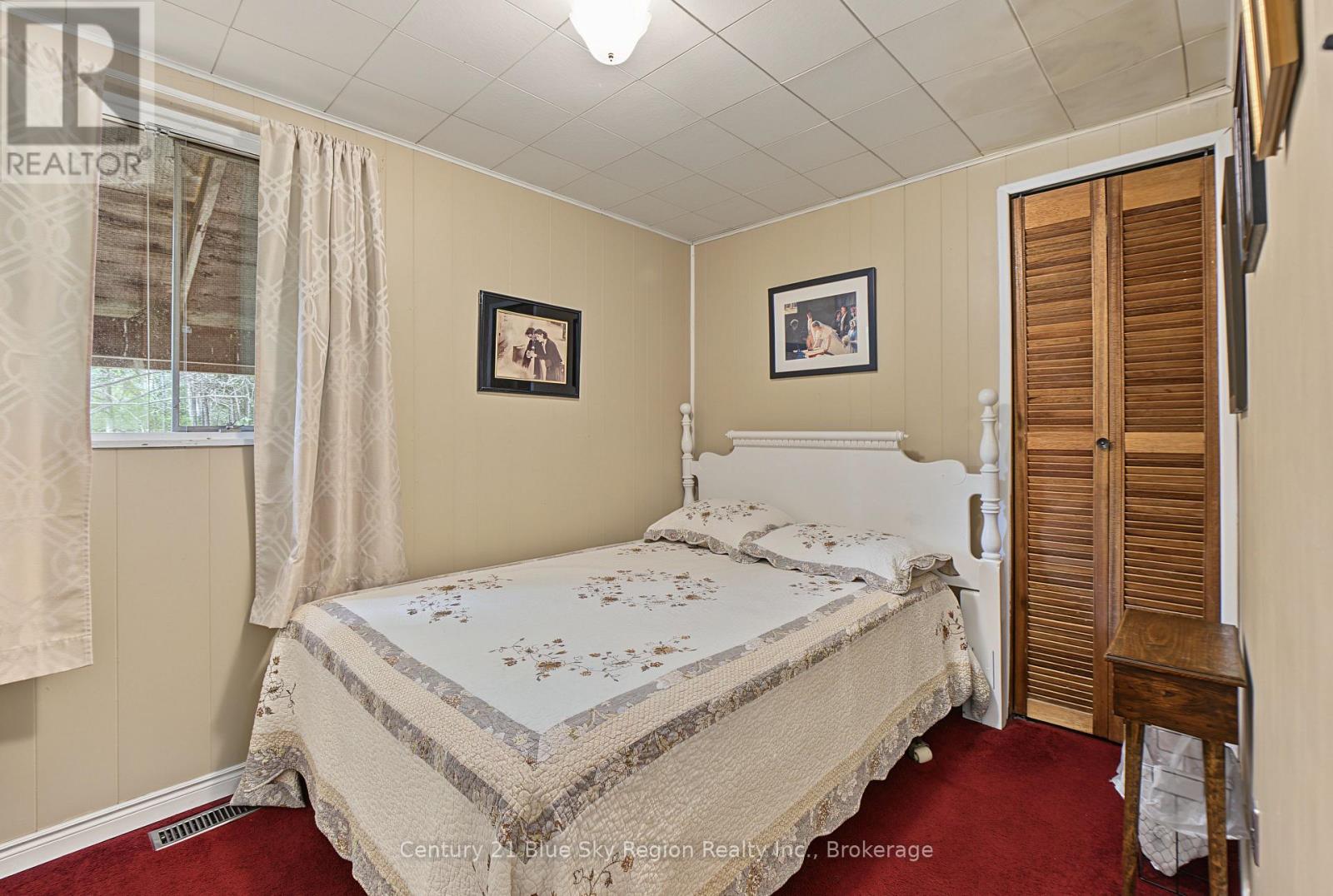 861 PINECREEK ROAD S - 28