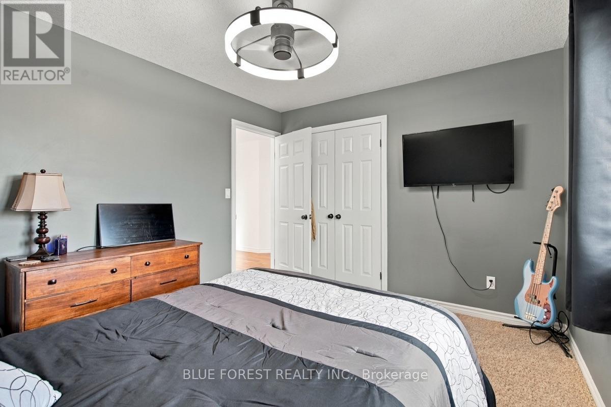 1197 CARDINAL ROAD - 25