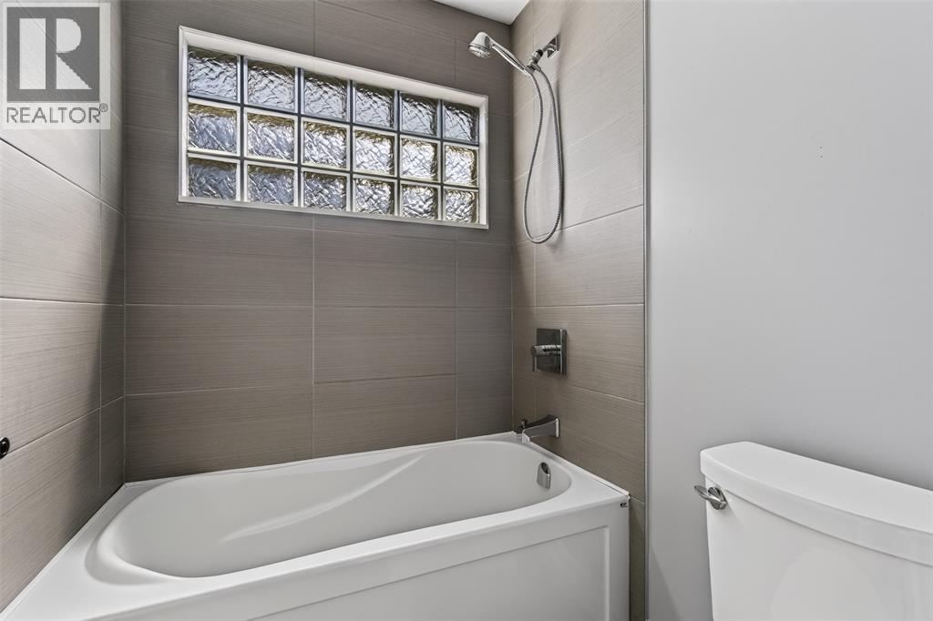 158 Acton STREET - 40