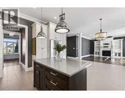 158 Acton Street, Strathroy, ON N7G0C7 Photo 13