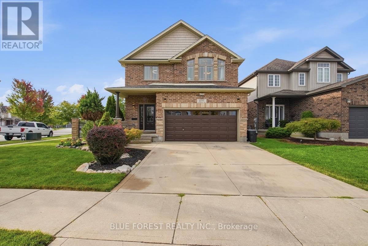 1197 CARDINAL ROAD - 41