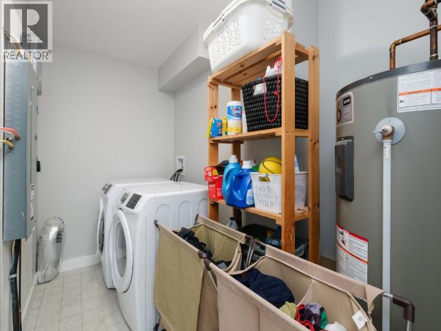 159 SYBIL CIRCLE - 27