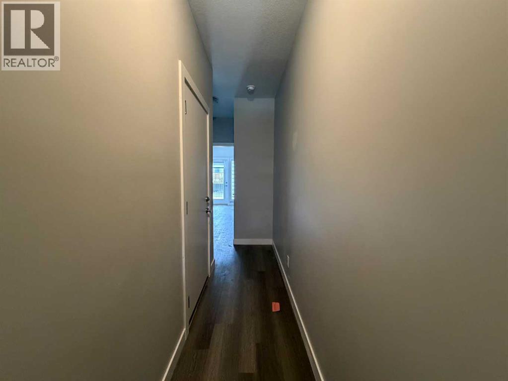712 Sage Hill Grove NW, Calgary, Alberta, T3R2A2 — thumbnail 2