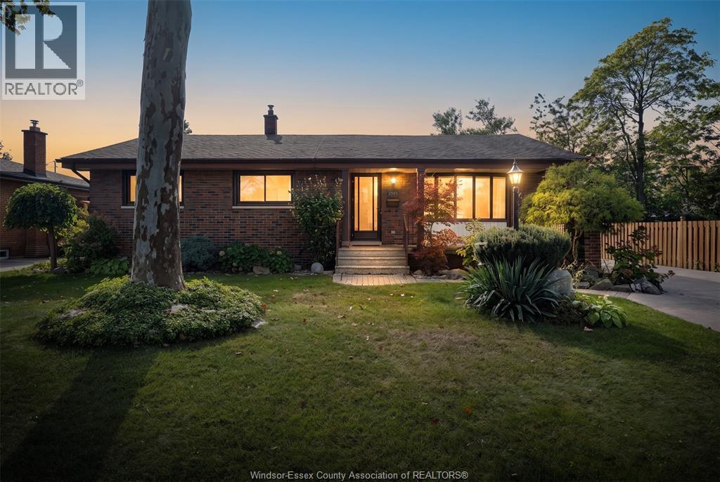 2545 ST. PATRICKS'S AVENUE - 1