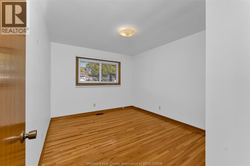 2545 ST. PATRICKS'S AVENUE - Image 16