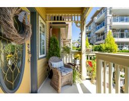 4 15151 Buena Vista Avenue, White Rock, BC V4B1Y2 Photo 8