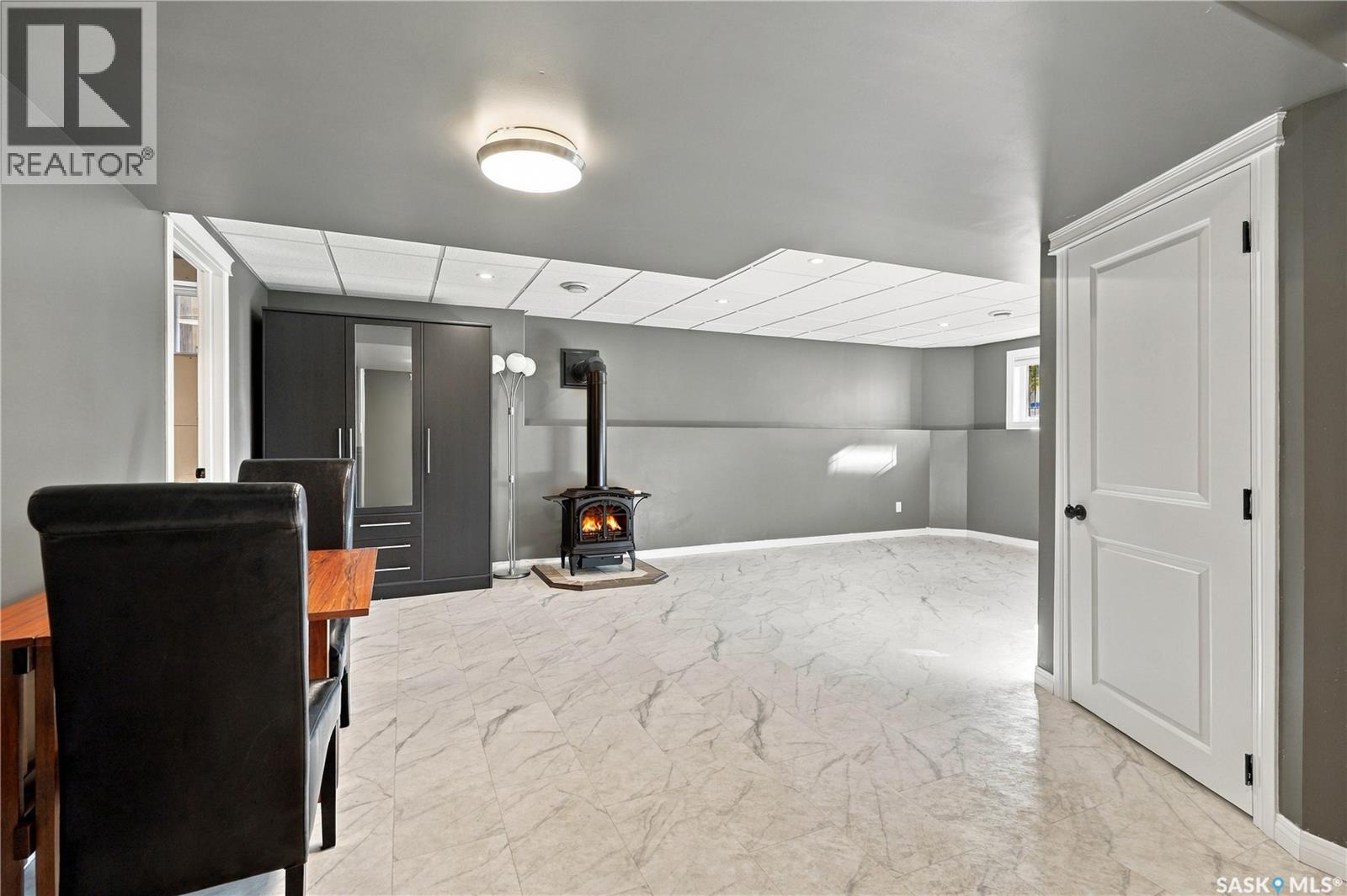 126 Lamarsh ROAD - 33