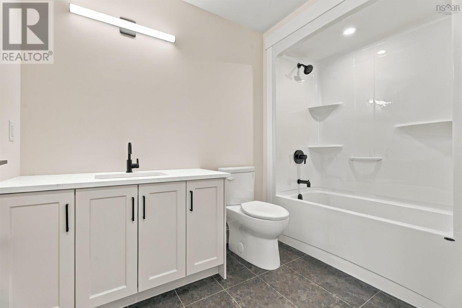 9 Surf Drive - Image 25