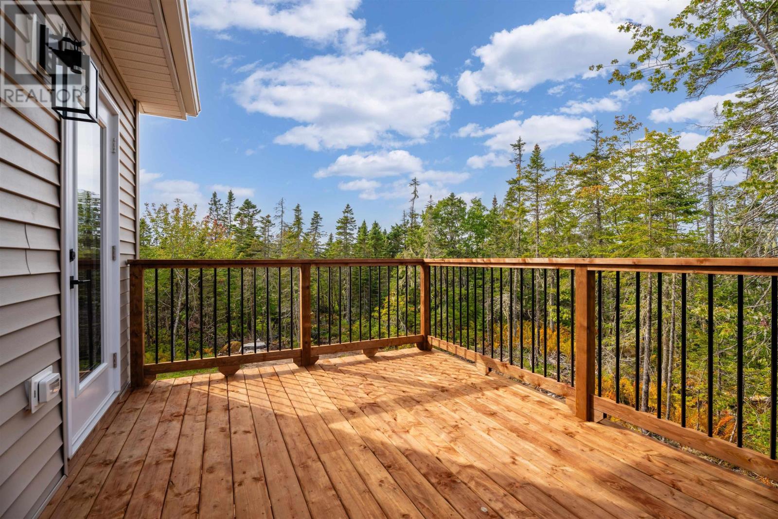 9 Surf Drive - Image 30