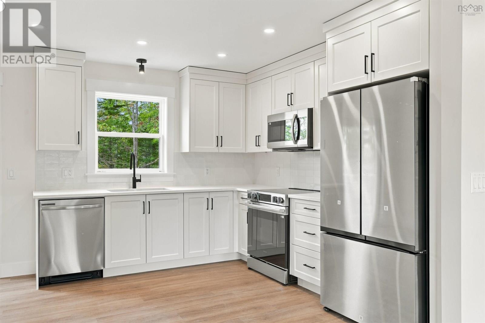 9 Surf Drive - Image 7