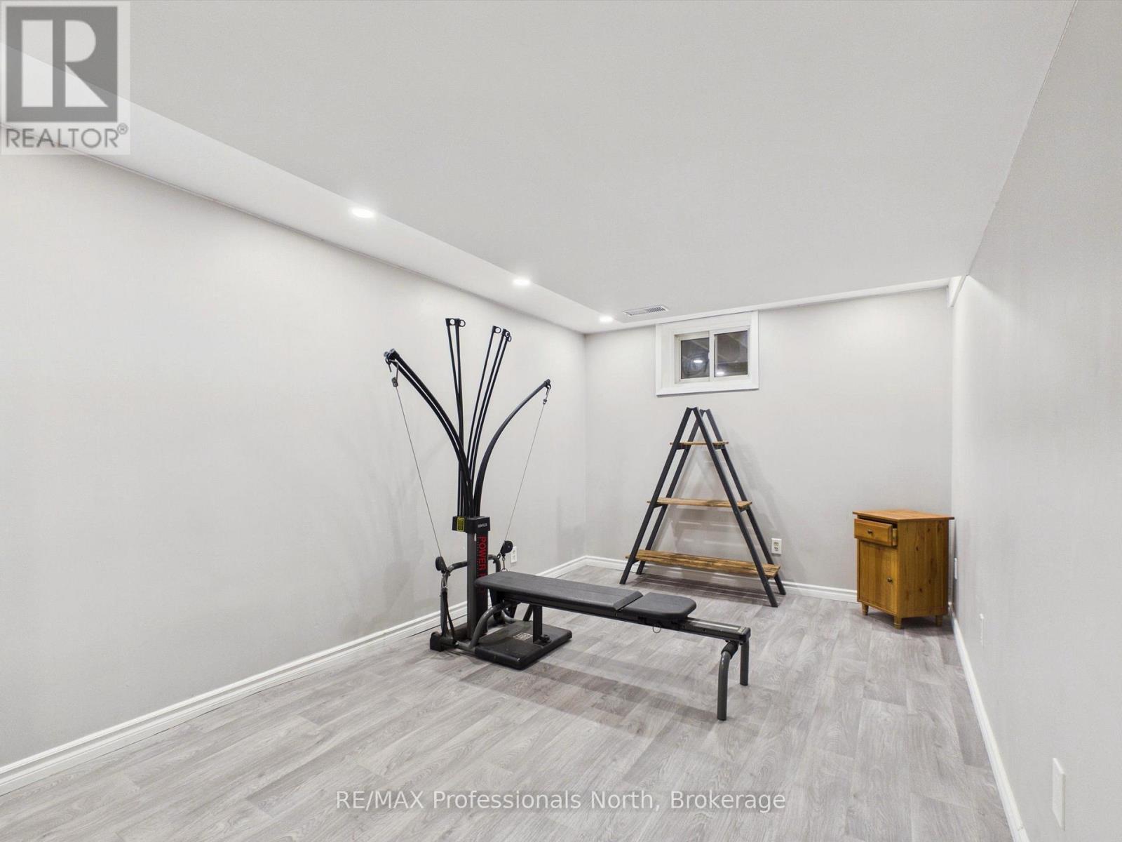 4226 ASPDIN ROAD - 18