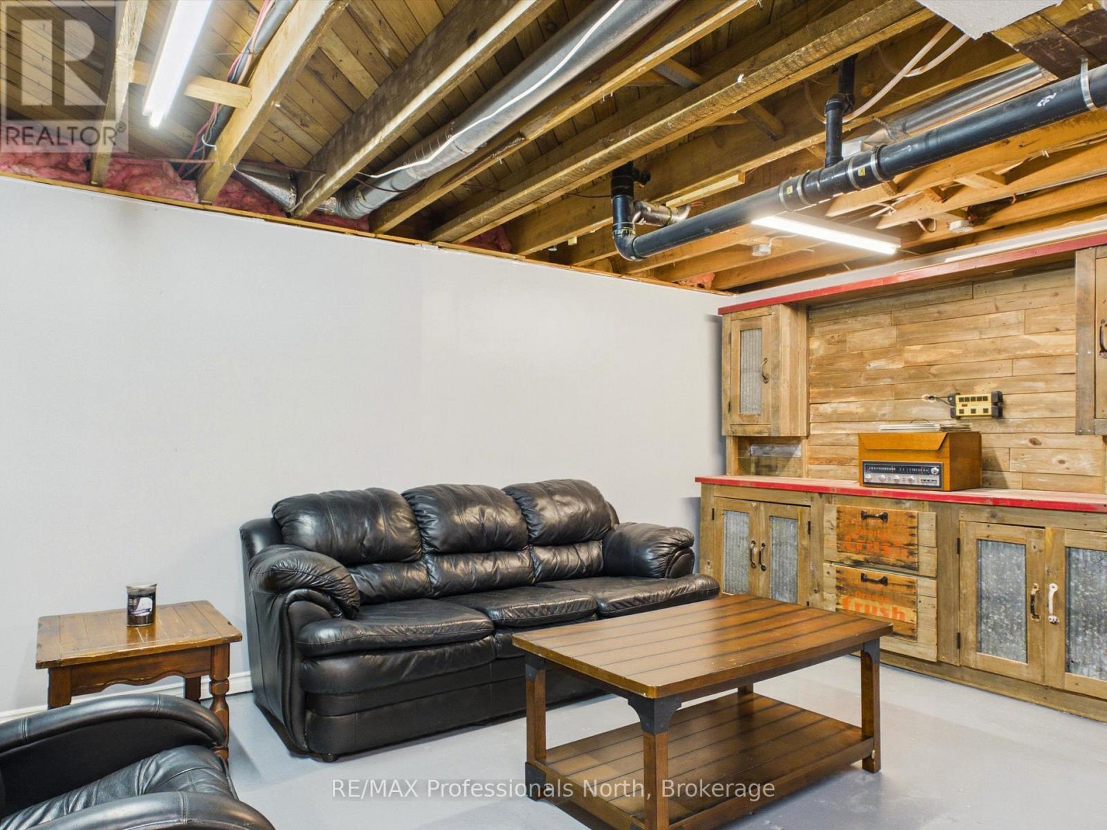 4226 ASPDIN ROAD - Image 19