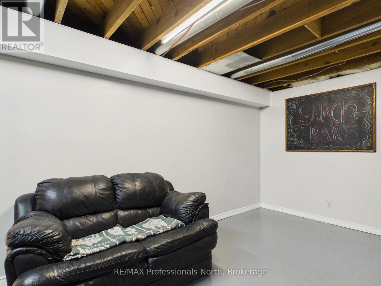 4226 ASPDIN ROAD - Image 23