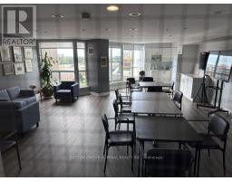 809 - 2 Neptune Drive, Toronto, ON M6A3E6 Photo 11