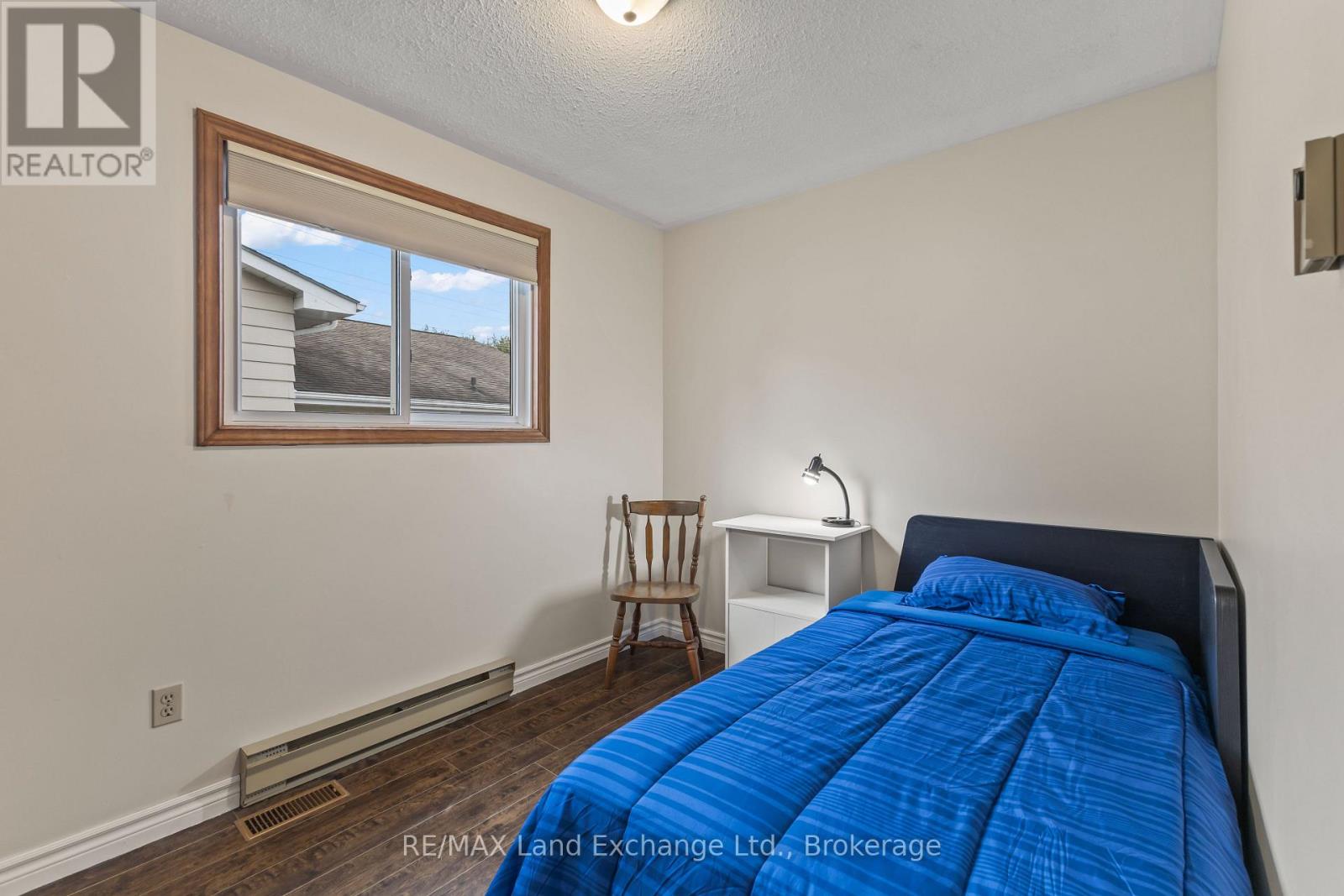 789 EASTWOOD DRIVE - Image 17