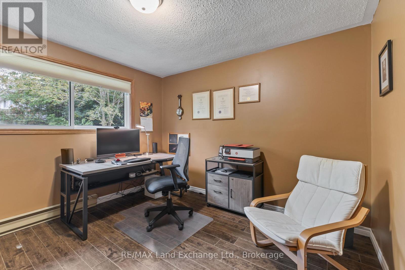 789 EASTWOOD DRIVE - Image 18