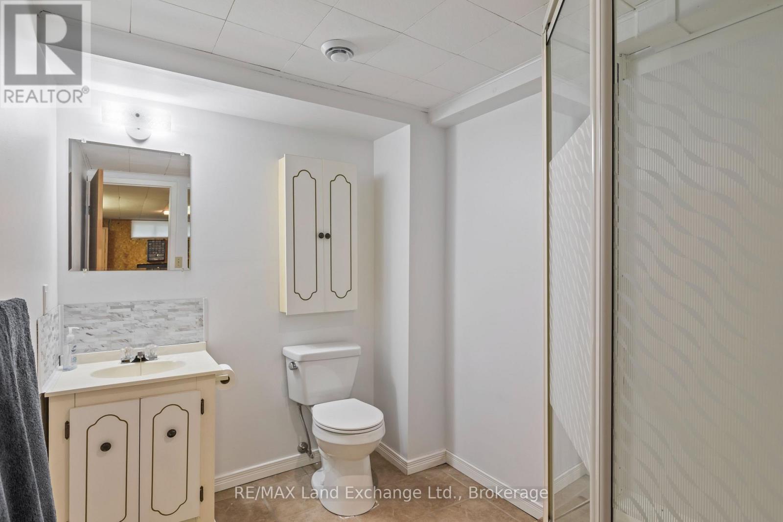 789 EASTWOOD DRIVE - Image 23
