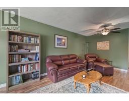 Family room - 789 Eastwood Drive, Saugeen Shores, ON N0H2C4 Photo 7
