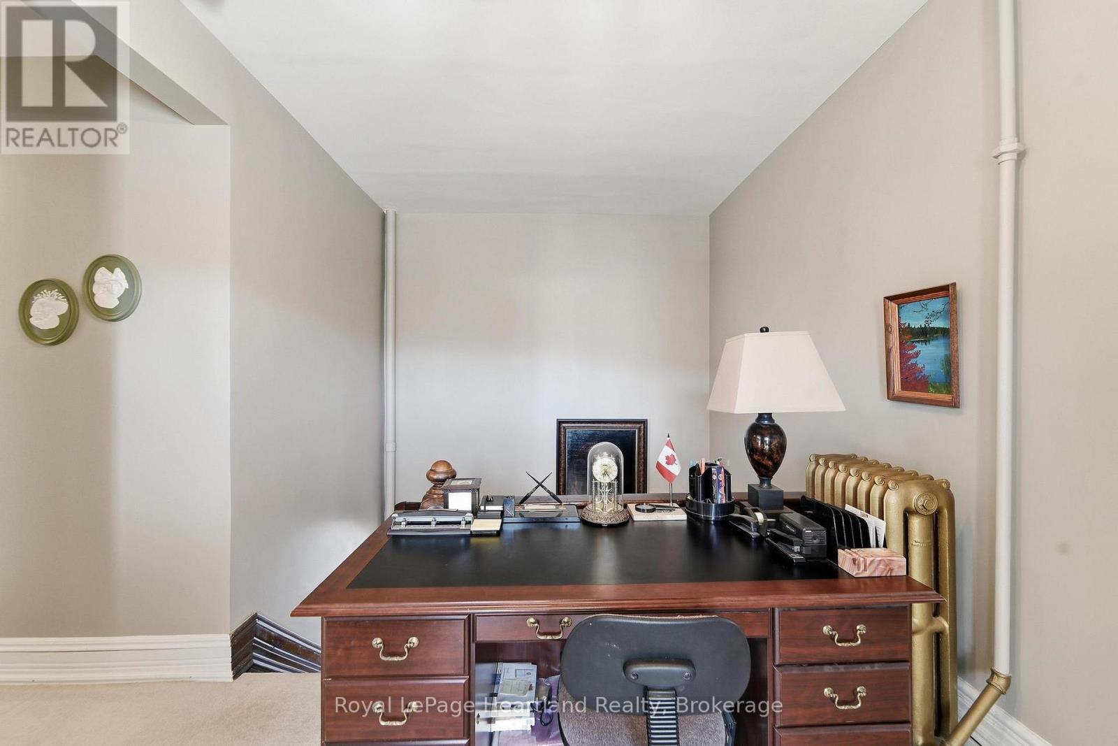 62 ORANGE STREET S - 24