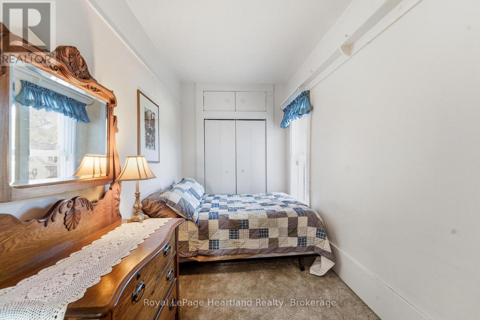 62 ORANGE STREET S - 28