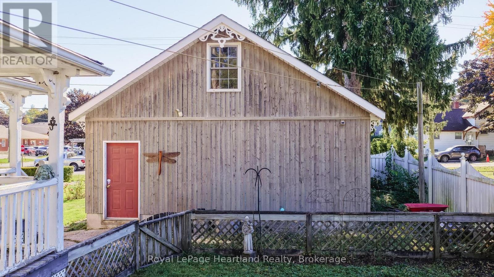 62 ORANGE STREET S - 45