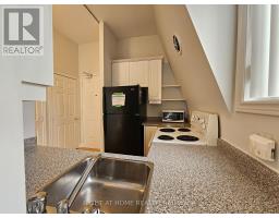 300 - 524 Yonge Street, Toronto, ON M4Y1X9 Photo 10