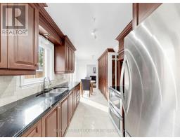 19 Post Horn Grove, Toronto, ON M1S3N3 Photo 15