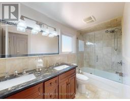 19 Post Horn Grove, Toronto, ON M1S3N3 Photo 29