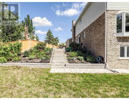 19 Post Horn Grove, Toronto, ON M1S3N3 Photo 37