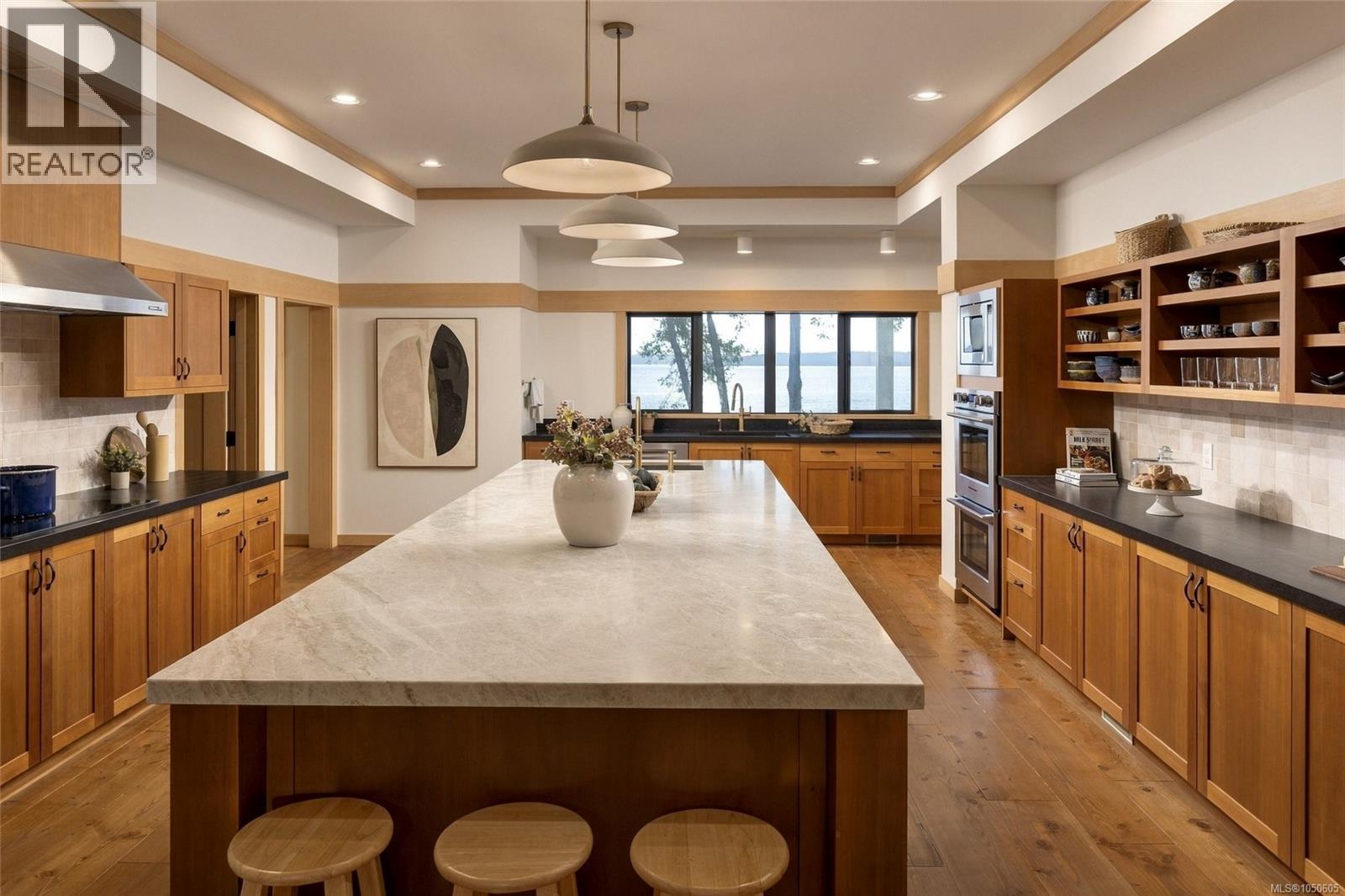 250 Holmes Rd - Image 14