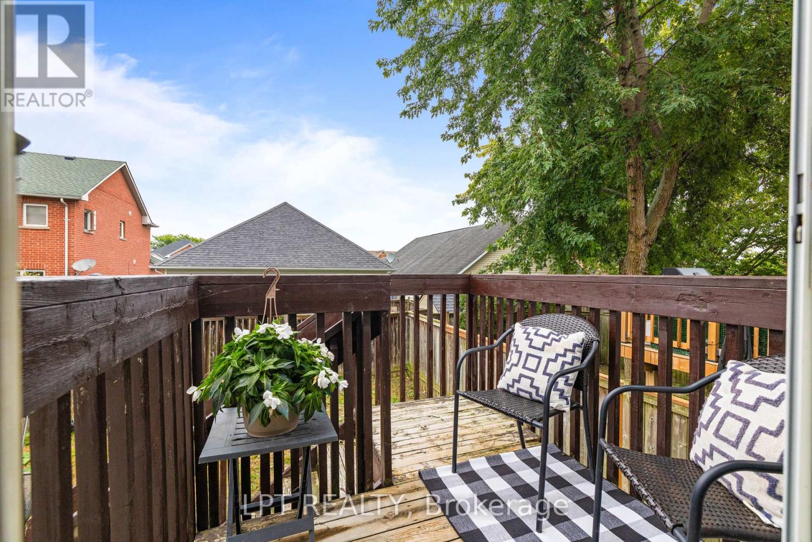 31 Laurendale Avenue, Georgina, ON photo 29