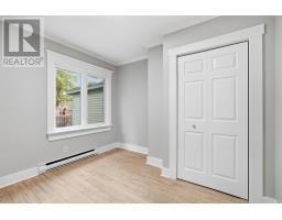 50 St. Clare Avenue thumbnail 16