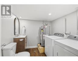 50 St. Clare Avenue thumbnail 21