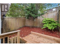 50 St. Clare Avenue thumbnail 23