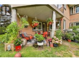 21 7070 West Saanich Rd, Central Saanich, BC V8M1P5 Photo 12