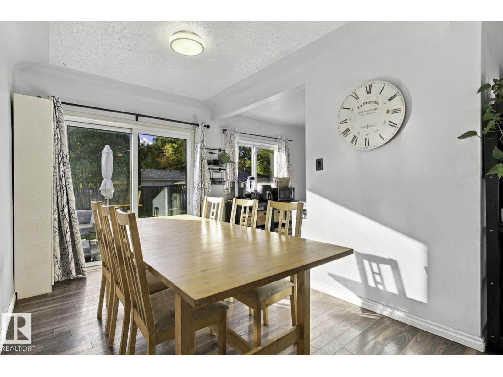 11928 127 ST NW - 11