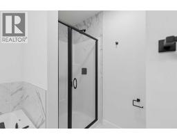 15449 45 Street SW - photo 22