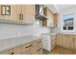 15449 45 Street SW - photo 11