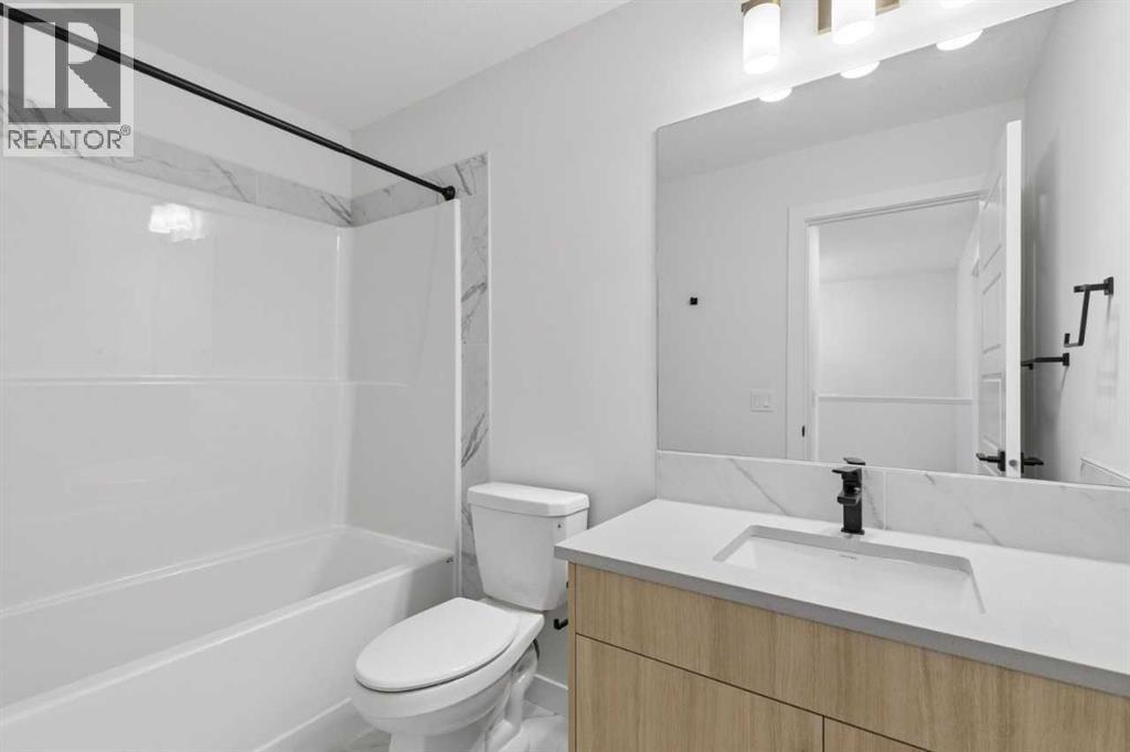 15449 45 Street SW - 28