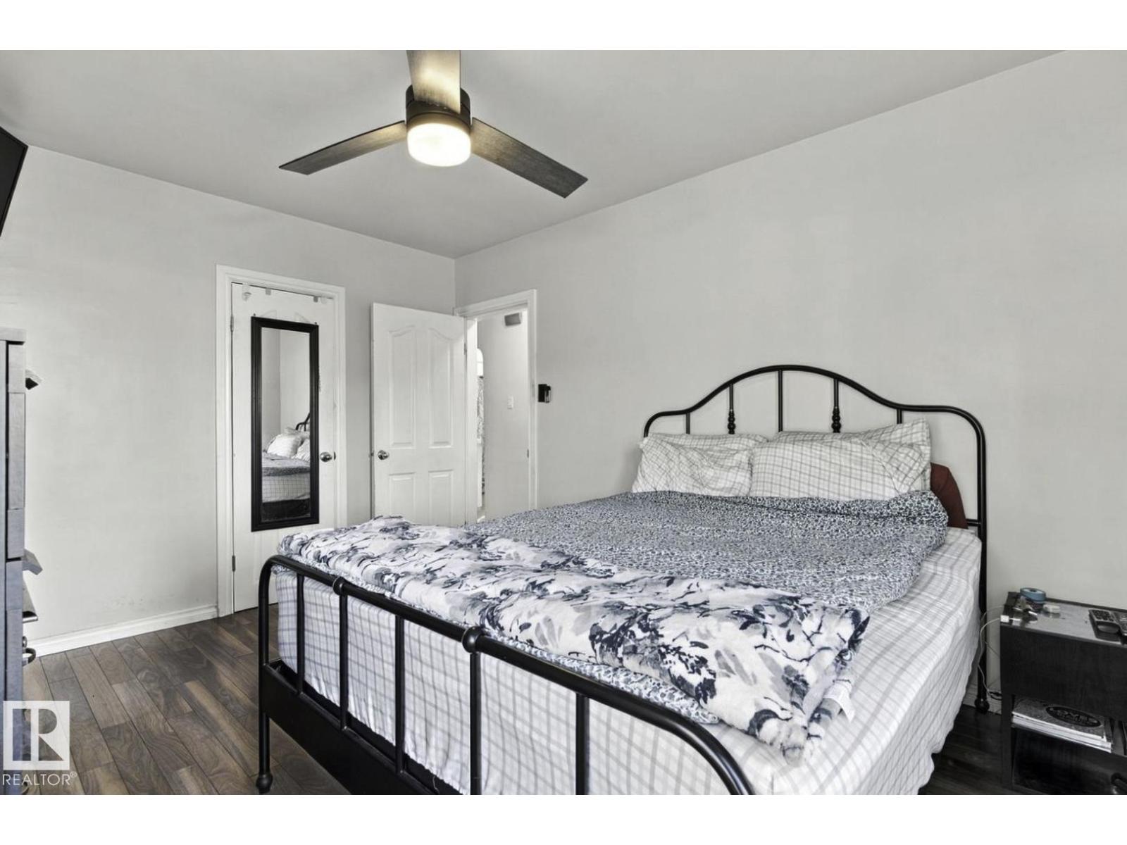 11928 127 ST NW - Image 18