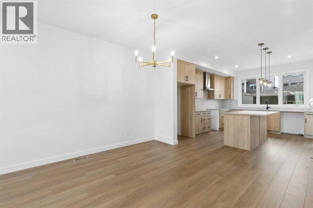 15449 45 Street SW - 7